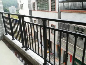安裝陽(yáng)臺(tái)護(hù)欄有哪些好處? 安裝陽(yáng)臺(tái)護(hù)欄有哪些好處?