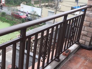 陽臺護(hù)欄采購流程