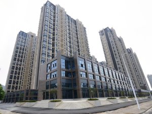 黃山天都首郡小區(qū)項(xiàng)目定制百葉窗、空調(diào)欄桿產(chǎn)品